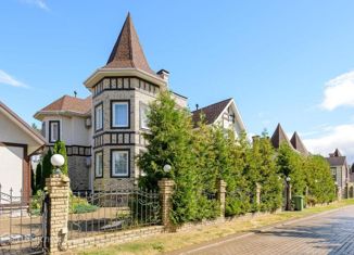 Продаю дом, 250 м2, коттеджный поселок Княжье озеро, улица Князей Варятинских