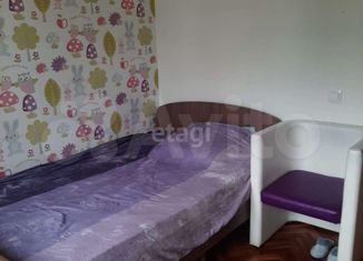 Сдаю в аренду трехкомнатную квартиру, 84 м2, посёлок Голубой Залив, микрорайон Сибирский, 6