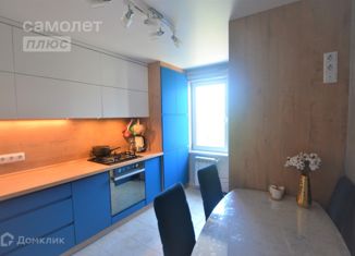 Продажа 3-комнатной квартиры, 73 м2, Севастополь, проспект Октябрьской Революции, 32