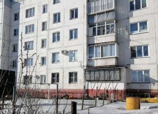 Продам 2-ком. квартиру, 51.3 м2, посёлок Рощино, улица Ленина, 23