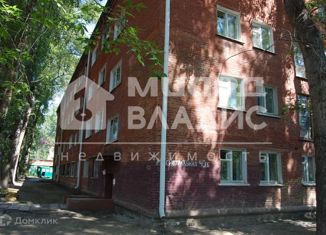 Продажа 2-ком. квартиры, 32.6 м2, Омск, Магистральная улица, 40Б