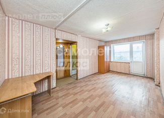 Продаю однокомнатную квартиру, 26 м2, Челябинск, улица Дзержинского, 99