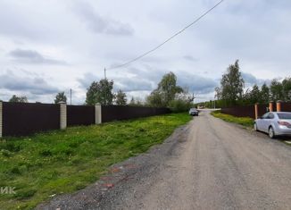 Продам земельный участок, 15.01 сот., деревня Уварово, Малая Уваровская улица