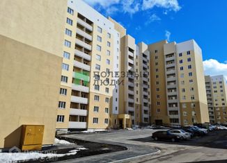 Продажа 2-комнатной квартиры, 49.37 м2, Саратов, ЖК Радуга, улица имени Николая Чихарева, 10В