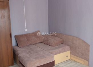 Продаю комнату, 50 м2, Собинка, улица Лакина, 3