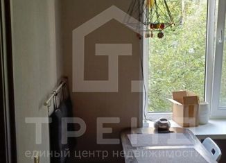 Продажа 2-ком. квартиры, 42.2 м2, Санкт-Петербург, метро Звёздная, улица Орджоникидзе, 27