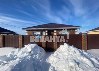 Продаю дом, 100 м2, село Перевалово, улица Строителей, 10