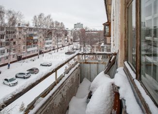 Продается 4-комнатная квартира, 60.1 м2, Кемерово, проспект Ленина, 82Г, Центральный район