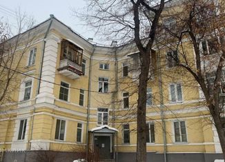 Продажа 2-комнатной квартиры, 58.5 м2, Екатеринбург, улица Старых Большевиков, 21, метро Уралмаш