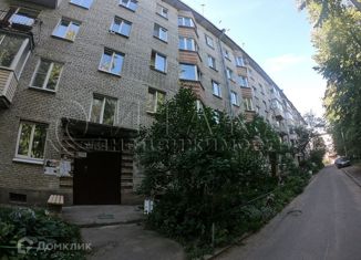 Продается 2-комнатная квартира, 47.4 м2, городской посёлок Кузьмоловский, улица Победы, 3