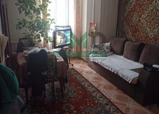 Продается 2-комнатная квартира, 56.8 м2, Орск, улица Кутузова, 26