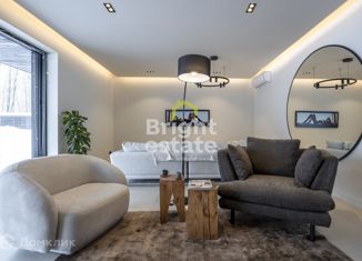 Продаю дом, 485 м2, поселок Мозжинка