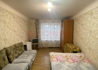 Продаю комнату, 100 м2, Новочеркасск, улица Каштанова, 49