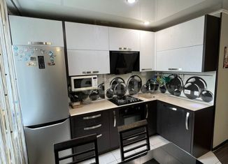 Трехкомнатная квартира на продажу, 60.4 м2, Энгельс, улица Тельмана, 13