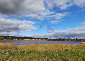 Продаю участок, 18 сот., село Травники