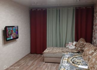 Сдаю в аренду комнату, 15 м2, Сургут, улица Просвещения, 13