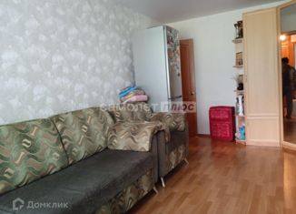 3-комнатная квартира на продажу, 57.5 м2, поселок Воротынск, Советская улица, 15