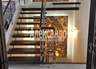 Сдается в аренду 5-ком. квартира, 278.2 м2, Санкт-Петербург, 1-я Никитинская улица, 18, муниципальный округ Коломяги