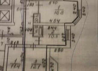 Продается 3-комнатная квартира, 67.1 м2, Екатеринбург, Уральская улица, 61, метро Уральская