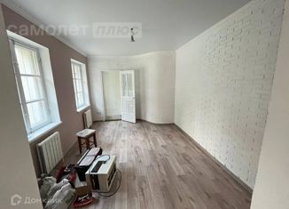 Продажа 2-ком. квартиры, 30 м2, Тимашевск, микрорайон Садовод, 8