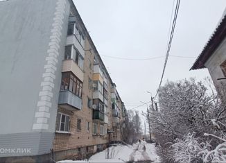 Продаю однокомнатную квартиру, 30.3 м2, Тутаев, Пролетарская улица, 9