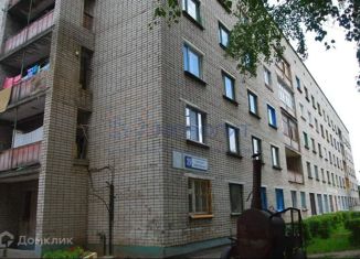Продажа квартиры студии, 29 м2, Новочебоксарск, Советская улица, 29