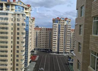 Продажа 4-ком. квартиры, 72 м2, Грозный, Заводской район, улица Мира, 52