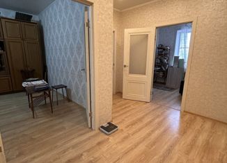 Продаю 3-комнатную квартиру, 60.6 м2, Астраханская область, Звездная улица, 3к2