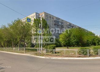 Продается 2-комнатная квартира, 50 м2, Оренбургская область, улица Родимцева, 1