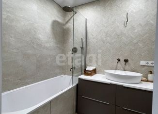 Продаю 2-ком. квартиру, 60 м2, Москва, улица Поляны, 5Ак3, ЖК Столичные Поляны