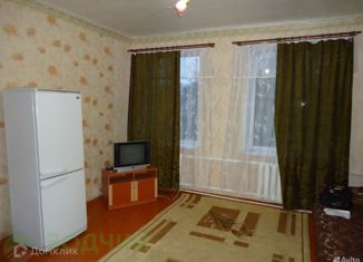 Продаю однокомнатную квартиру, 30.1 м2, Канаш, проспект Ленина, 38
