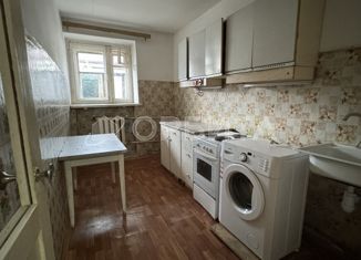 Продается двухкомнатная квартира, 42.5 м2, Тюмень, Школьная улица, 12