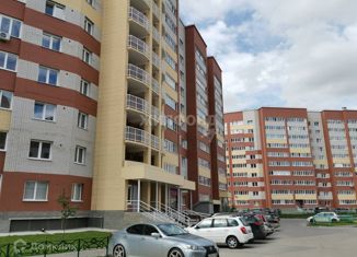 Продам 4-ком. квартиру, 105 м2, рабочий посёлок Краснообск, 2-й микрорайон, 230