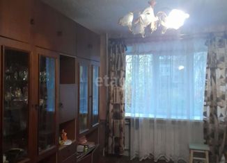 Продается 2-ком. квартира, 40.1 м2, Ржев, Большевистская улица, 46