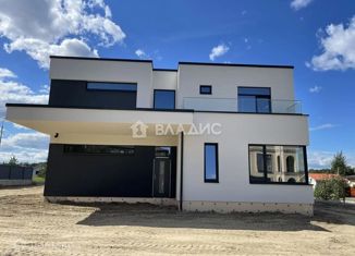 Продам дом, 350 м2, деревня Малиновка