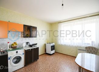 Продажа 3-комнатной квартиры, 82 м2, Омск, Осоавиахимовская улица, 185к3