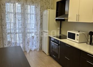 Сдается в аренду 1-комнатная квартира, 40.3 м2, Тюмень, улица Московский Тракт, 85к1