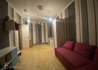 Продам 4-ком. квартиру, 92 м2, Санкт-Петербург, Лиговский проспект, 215, метро Обводный канал