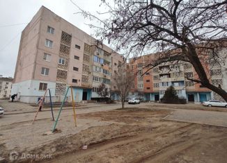 Продажа 3-комнатной квартиры, 63.5 м2, Элиста, 7-й микрорайон, 3Б, 7-й микрорайон