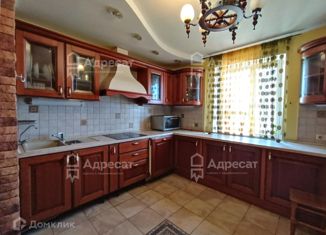 Продажа многокомнатной квартиры, 160.4 м2, Волгоград, улица Хользунова, 36/3