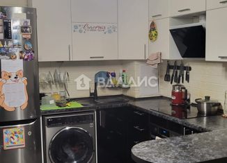 3-ком. квартира на продажу, 75.8 м2, Санкт-Петербург, Парашютная улица, 58, ЖК Каменка