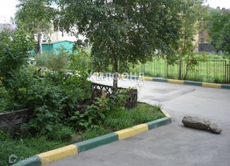 Продам 2-ком. квартиру, 46.6 м2, Новосибирск, Вертковская улица, 8, метро Студенческая