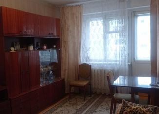 Сдается однокомнатная квартира, 32 м2, Новокузнецк, улица Грдины, 10