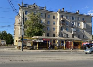 Продается 3-комнатная квартира, 73.4 м2, Нижний Новгород, проспект Октября, 12, жилой район Соцгород