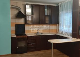 Продажа 2-комнатной квартиры, 69.9 м2, Туапсе, улица Портовиков, 15