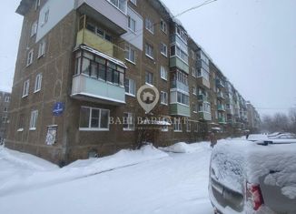 Продажа 2-ком. квартиры, 45 м2, Рыбинск, Больничная улица, 2