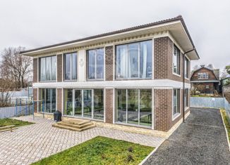 Дом на продажу, 300 м2, деревня Глухово