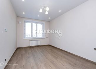 Продам 2-комнатную квартиру, 57 м2, Новосибирск, Светлановская улица, 52, ЖК Чкалов