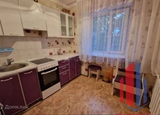 Продаю двухкомнатную квартиру, 52 м2, Волгоград, Новоузенская улица, 8