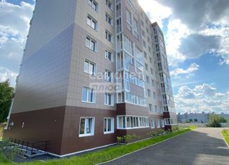 Продаю 1-ком. квартиру, 44 м2, Омск, Волгоградская улица, 46, Кировский округ